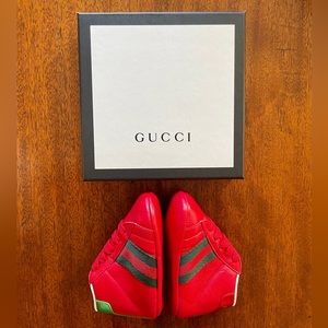 GUCCI leather pre-walker baby shoes - size 16 - green & red